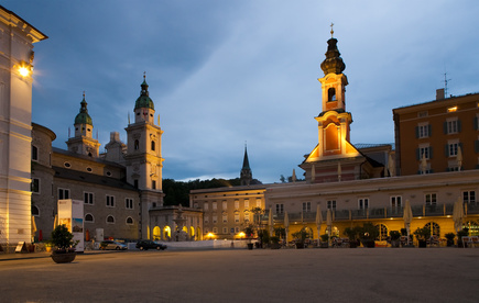 Der Artikel nennt tolle Sehenswürdigkeiten in Salzburg. 