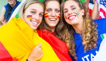 Deutschland Ukraine, Spanien und Russland: Das sind die günstigsten Reiseziele für eine Fußball-Reise