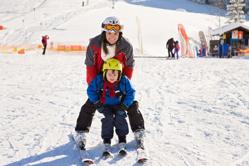 Skireisen für Familien: Das sind die Top-Ziele